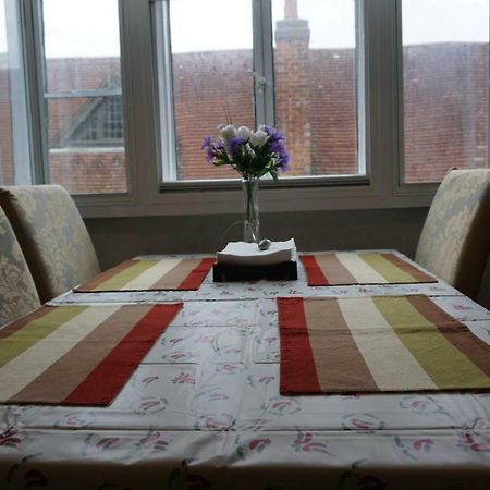 Golden Cross Guesthouse Оксфорд Екстер'єр фото